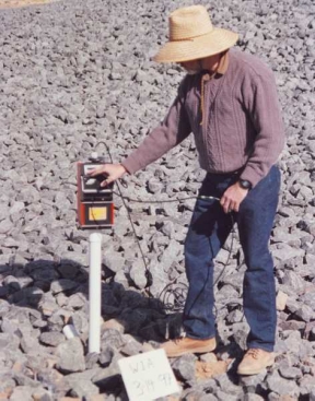 Neutron Hydroprobe Measurements Measure Groundwater Recharge Caused by Water Harvesting, Tuba City, Arizona, Disposal Cell
Keywords: Tuba City Site UMTRA