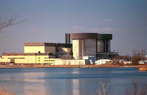 Braidwood Nuclear Power Plant
The plant cooling lake was formed from farming land and an old strip mine.
Keywords: Braidwood Nuclear Power Plant