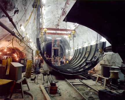 Tunnel inside Yucca Mountain repository
Keywords: Yucca Mountain