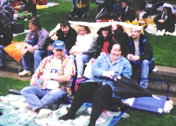 Jerry Jeff Walke Concert
Mike, Blaine, Susan, Rita, Mike (Back)  Steve & Amanda (Front)
