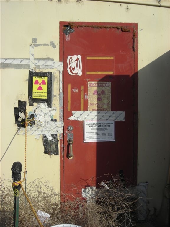 Entry 117N
This door opens to allow access to the filter banks used to filter air flow from the zone 1 areas of the N reactor to it's effluent stack.
