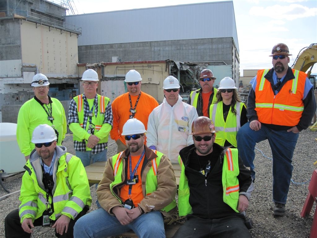 Rich Roger's Demo Crew, 100N
Start of the Spent Fuel Pool Basin Demo..  (Feb 2o11)
F(L-R); Cliff LeMay (RCT), Luke Zirkle, Chad Armortrout
B(L-R); Brian Scott (IH), Mike Kerving (RCT), Josh Hughes, Curtiss Moorman (HEO), Roger Kelly (Teamster), Christy Moon (IH) and Tom Wilhelm (IH).
