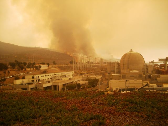 FIRE DAY
FIRE AT CAMP PENDLETON 2008
