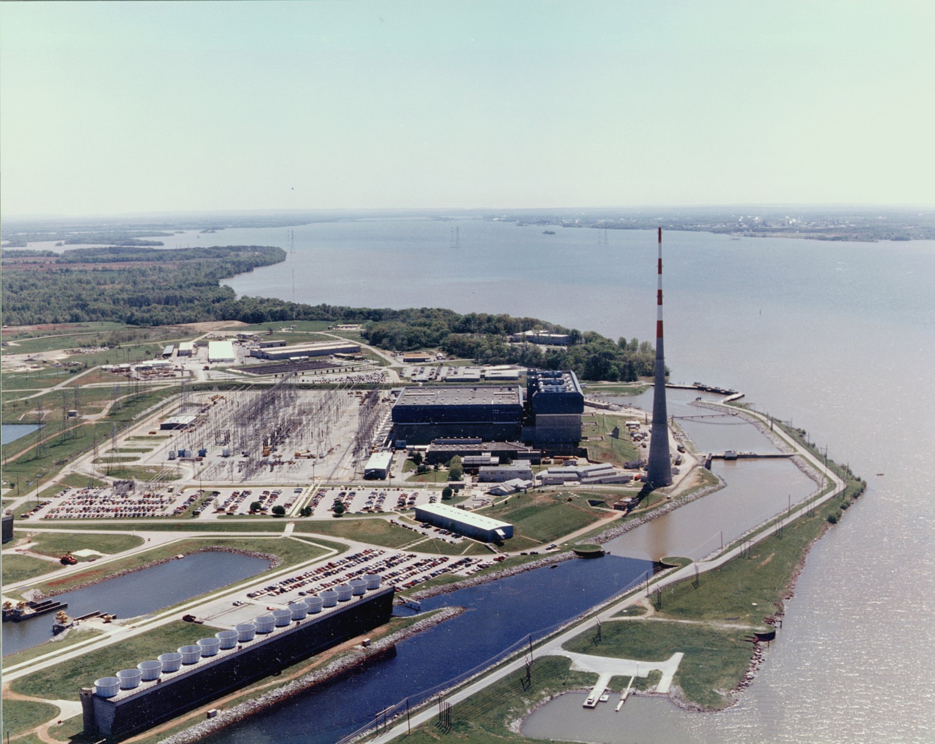 Click to view full size image
==============
Browns ferry NPP
Keywords: Browns Ferry Browns ferry NPP
Keywords: Browns Ferry