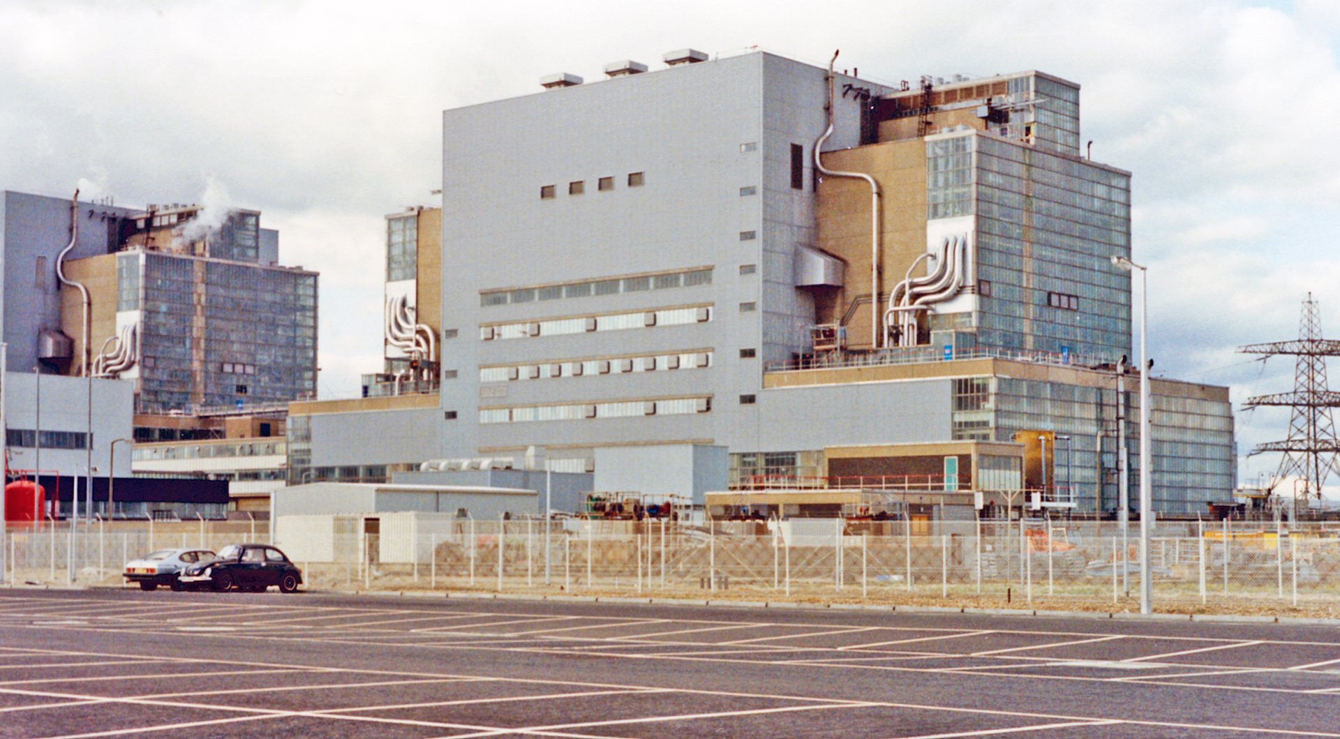 Dungeness Nuclear Power Station, 1990 - geograph.org.uk - 4127112
Keywords: Dungeness