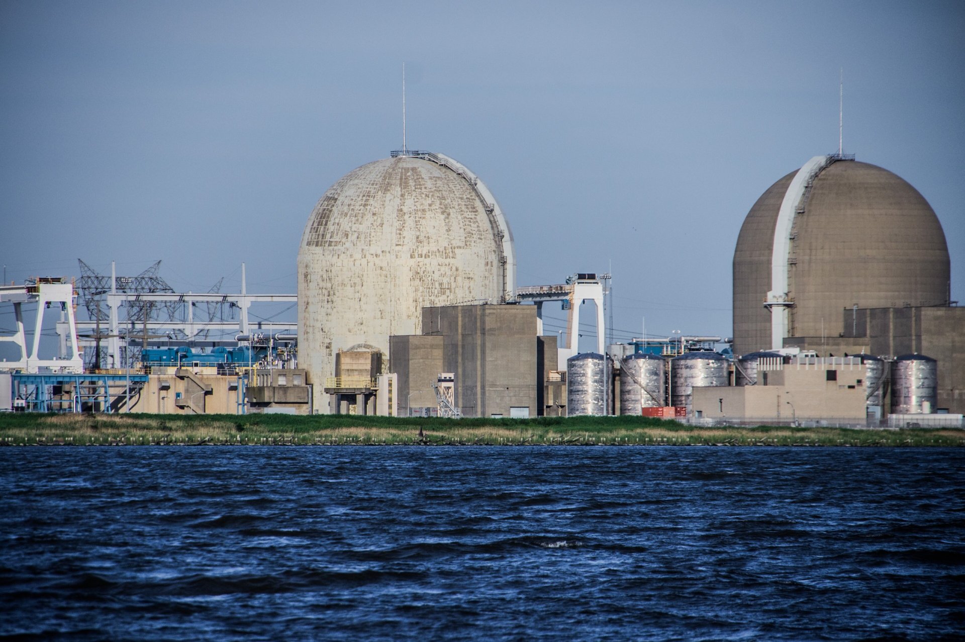 Salem Nuclear Power Plant
Keywords: Hope Creek