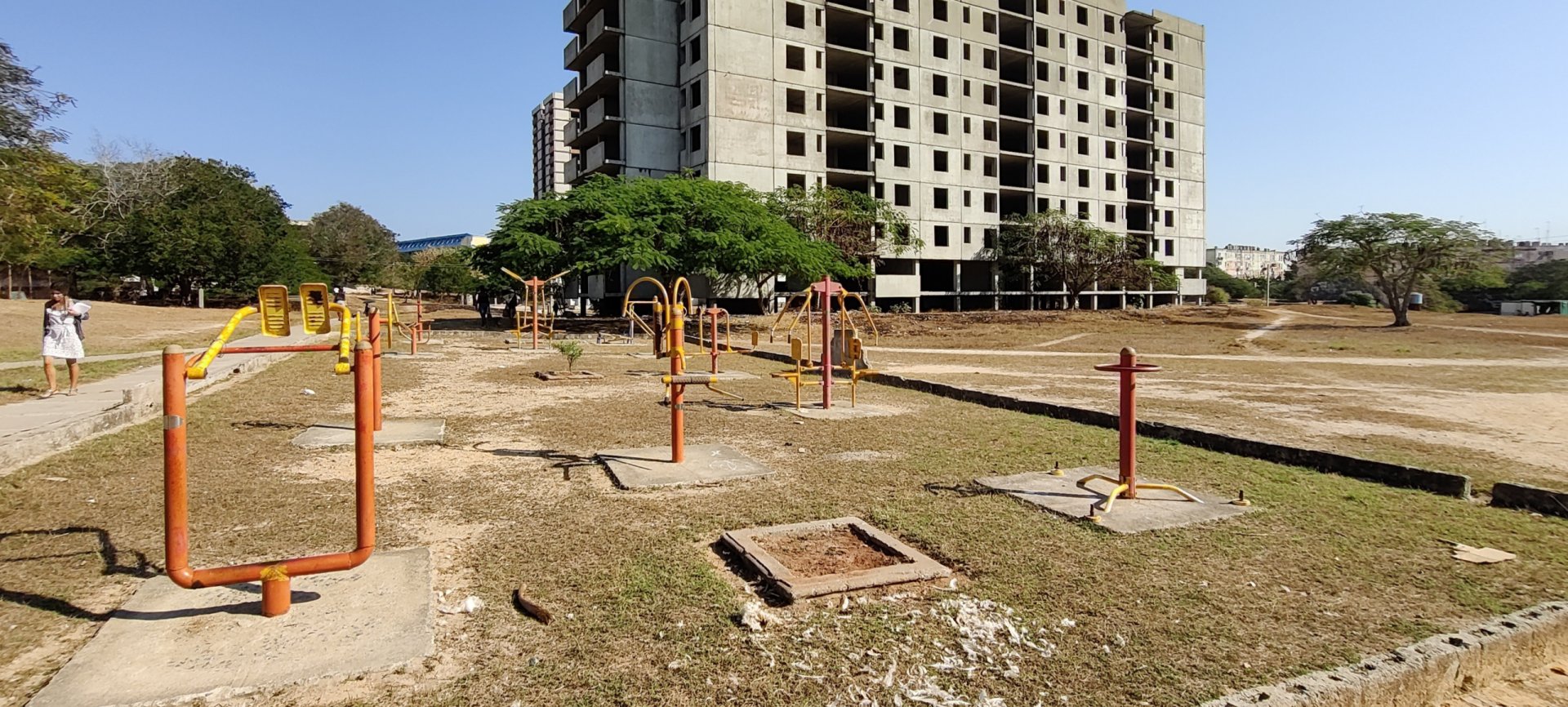 Click to view full size image
==============
Ciudad Nuclear-047
Keywords: Juragua Ciudad Nuclear-047
Keywords: Juragua