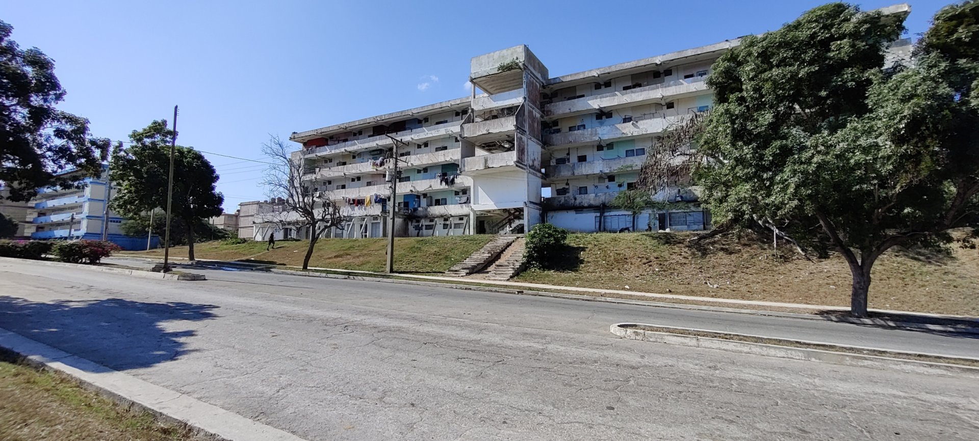 Click to view full size image
==============
Ciudad Nuclear-057
Keywords: Juragua Ciudad Nuclear-057
Keywords: Juragua