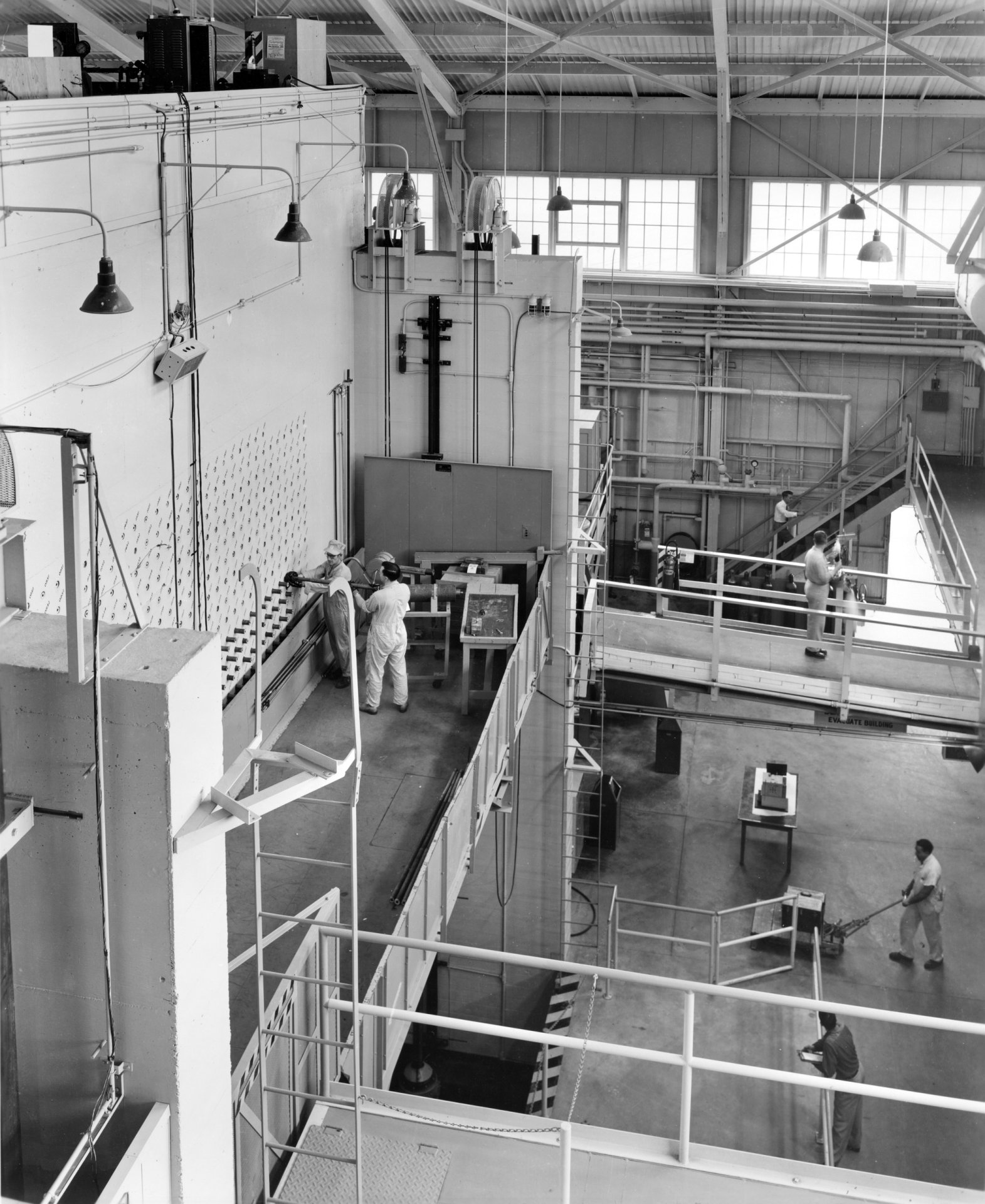 Graphite Reactor ORNL 1952 (43626595544)
Keywords: Oak Ridge National Lab (ORNL)