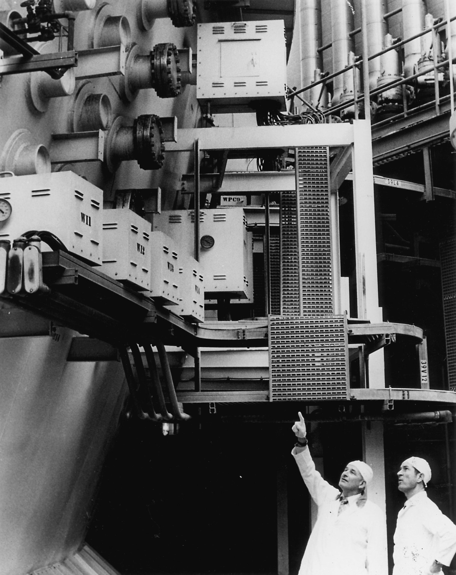 Click to view full size image
==============
San Onofre Nuclear Generating Station AEC inspection, 1973 (02)
Keywords: San Onofre San Onofre Nuclear Generating Station AEC inspection, 1973 (02)
Keywords: San Onofre