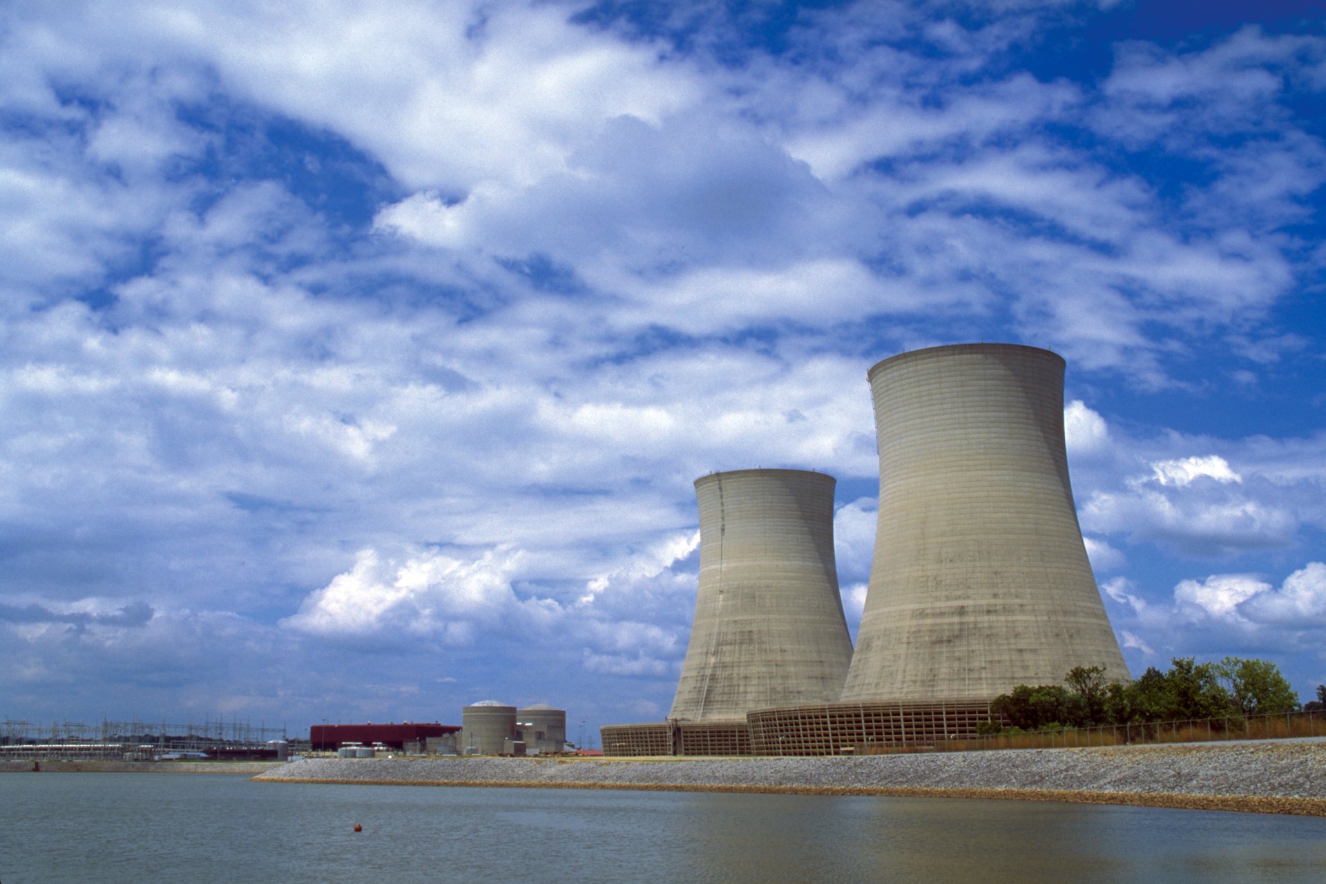 TVA nuclear plant (4403312856)
Keywords: Sequoyah