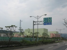 denuke_longmen_nuclear_power_plant_from_voa_3.jpg