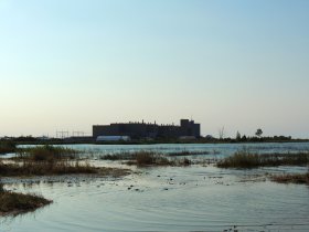 douglas_point_nuclear_plant_37663182421.jpg