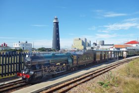 dungeness_view_at_dungeness_station_geograph_org_uk_6588899.jpg