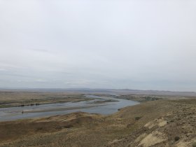 hanford_columbia_river_at_hanford_reach.jpg