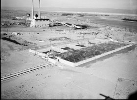 hanford_hanford_f_reactor_cooling_basins.jpg
