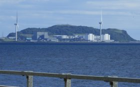 hunterston_hunterston_nuclear_power_stations_geograph_org_uk_5819600.jpg