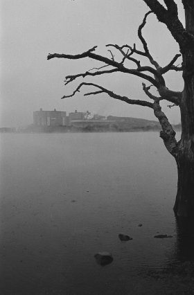 trawsfynydd_trawsfynydd_nuclear_power_station_in_winter_1567232.jpg
