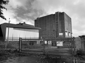 trawsfynydd_trawsfynydd_power_station_rear.jpg