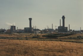 windscale_sellafield_calder_hall_power_station_geograph_org_uk_6026683.jpg