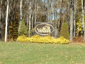 yankee_rowe_yankee_rowe_entrance.jpg