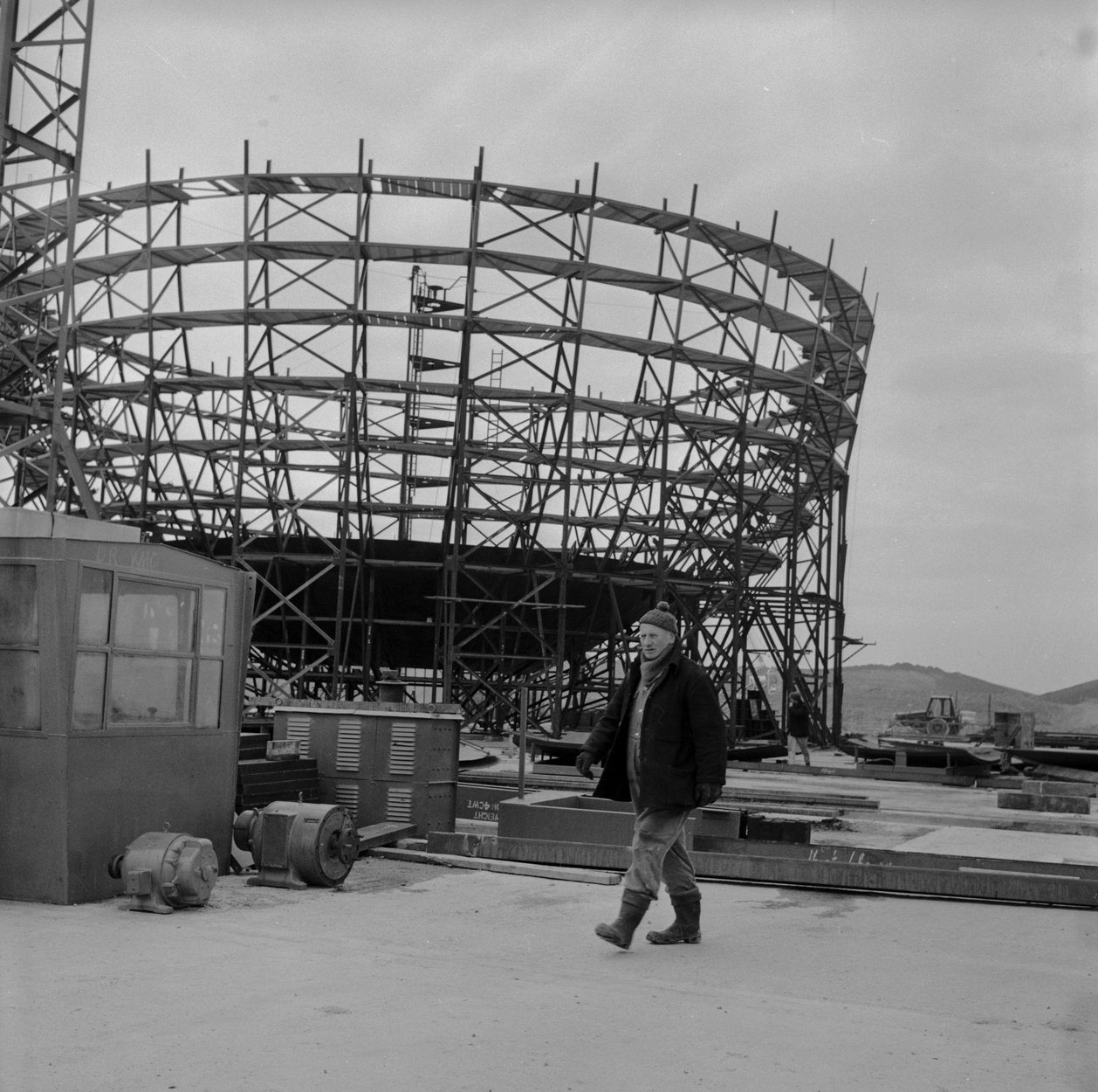 Construction of the Wylfa Atomic Power Station (1452186)
Keywords: Wylfa