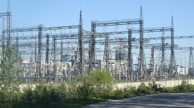 Khmelnitskiy plant switchyard with steel lattice towers